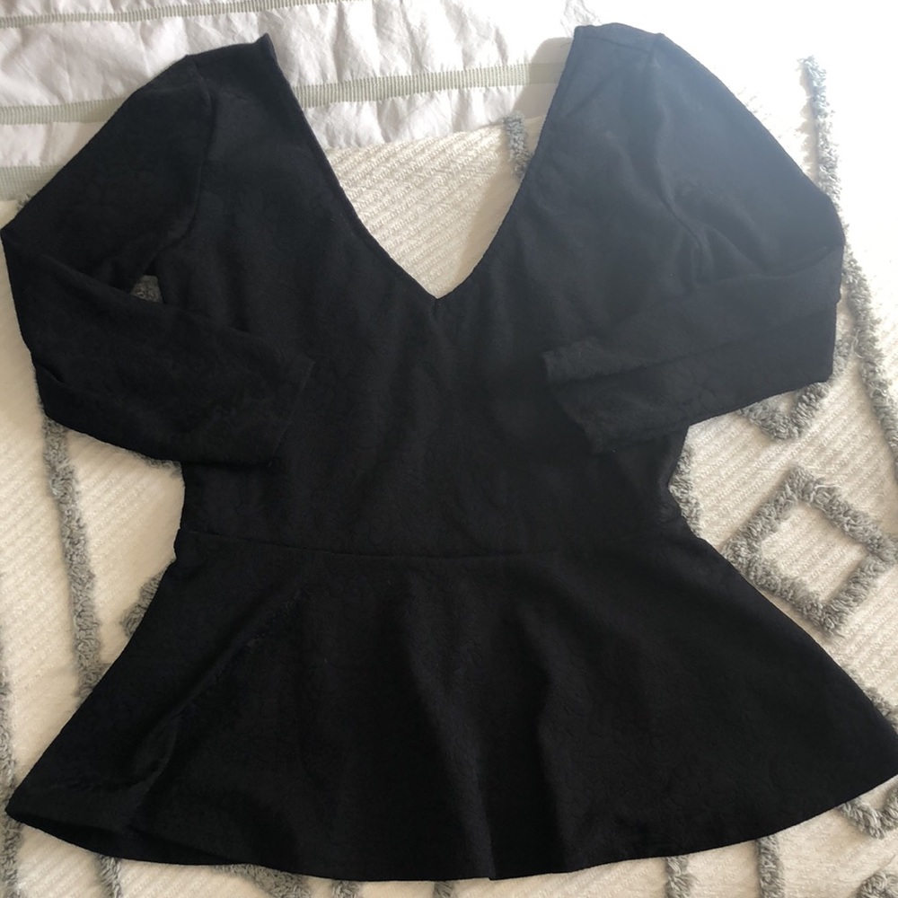 Forever 21 | Black 3/4 Sleeve Peplum Top